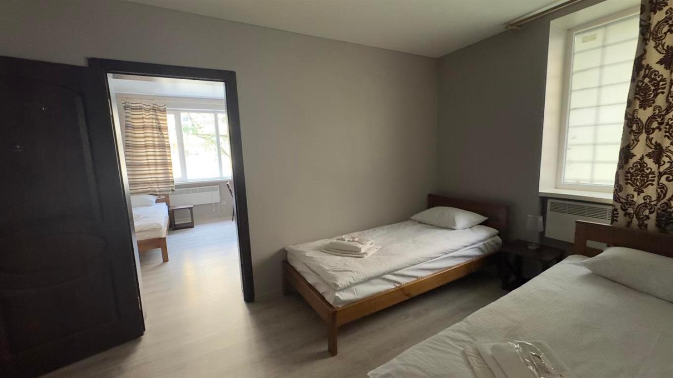 Hotel Lion Hill *